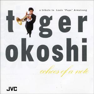 明るい表通りで