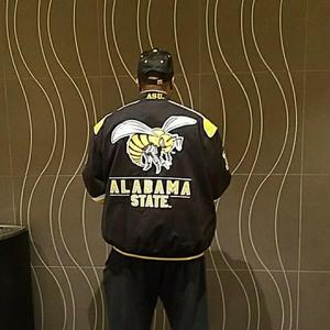 Dat Beat (feat. $wavae)