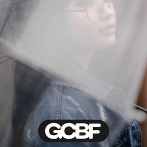 ทิ้งร่มแล้ววิ่งหลบฝนด้วยกัน