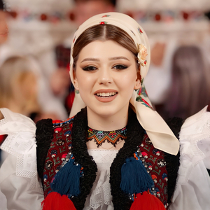 Haidați Să Ne Veselim