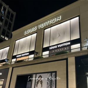 at the mall (feat. Counter)