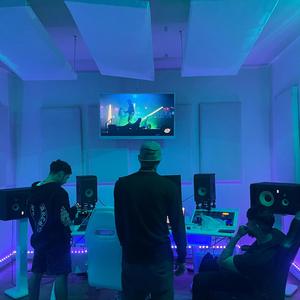 Styrofoam (feat. H4lftime)