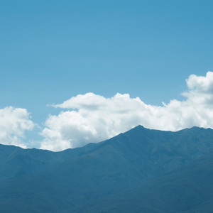 江风带着燕子飞(demo)