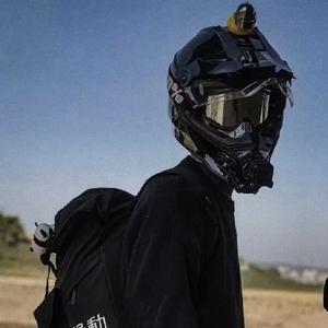 生活难有曾今时