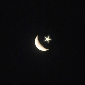 Bulan dan Bintang