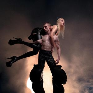 Snowballing (feat. LYZZA & THALEIA)