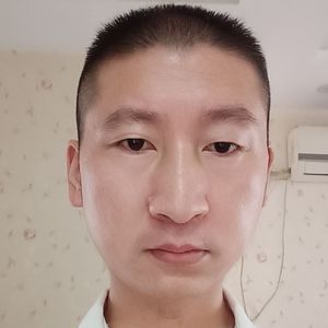 飞舞-歌手-汤星