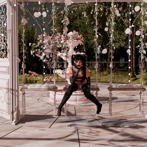 QUEENIES (feat. RAYDOR, Lola London & Aufa)