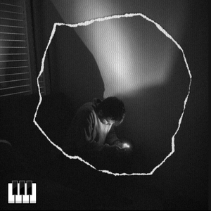 Tras la pantalla, piano