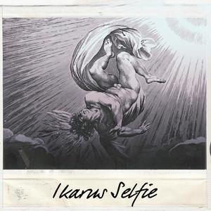 Ikarus Selfie