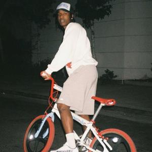 Ride with me (prod. by Lil Lily/镰)