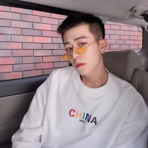 晚夜微雨问海棠