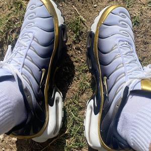 Fridays The Night Im Gon Shine