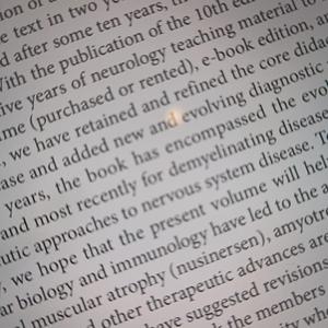 《Girl or Boy？》伴奏（纯音乐）.wav