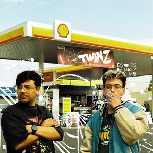 Twinz (feat. Muyhu)