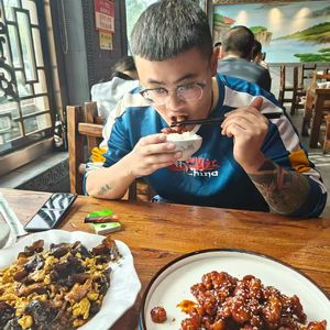 杨政轩死心塌地爱上孙桐桐