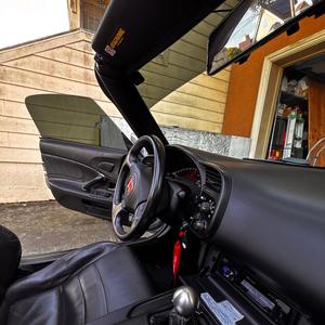 Right Now (feat. MCC)