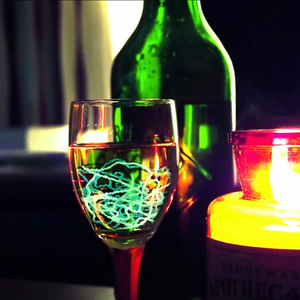 ベッドルー-に傘