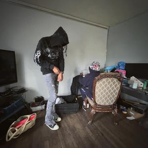 Hero (feat. Prettyboylude)