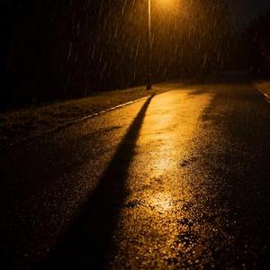 雨落念起