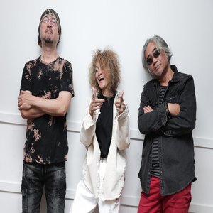 真夏の恋 (セルフカバー)