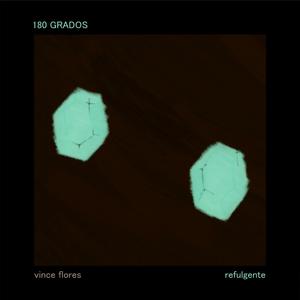 Refulgente (Versión 180 Grados)