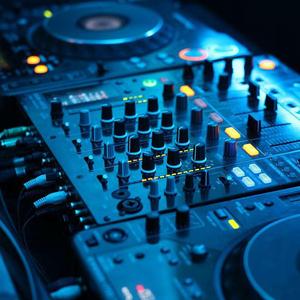 王绎龙 - 魔力无限 (廉江dj锋少 Electro remix)