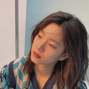 总在四下无人的夜晚想起你