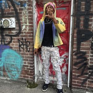 weird (feat. lungskull)