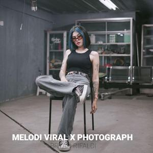 Melodi Viral X Photograph (Remix)