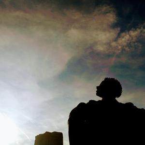 Sonríe (feat. SOLOTOQUES)