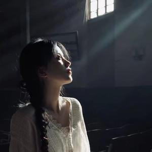 需要人陪（女版）