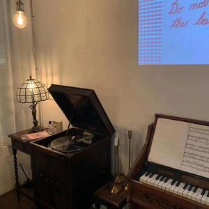 是谁卑微了承诺【片段】