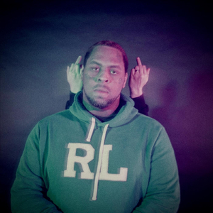 Steve (feat. McHolly & Twentyfoe7evn)