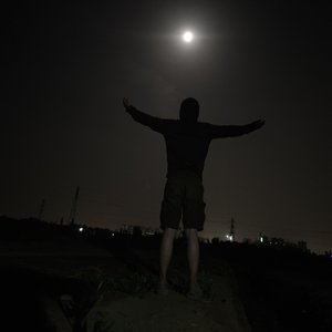 我总是以为爱简单