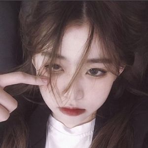我好想独自站在那三尺红台