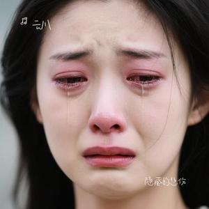 隐藏的悲伤
