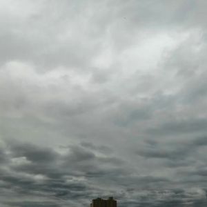 雨绵绵(续写)AIGC