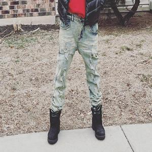 2716 (feat. GwuapGoon Bam)