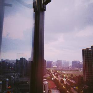 雨浇灭了本该有的晚霞