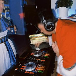 Ayonha (feat. Charlie Boy!) (Dance Remix)