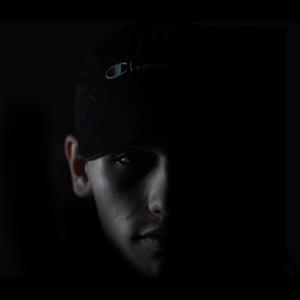 Catch A Vibe (feat. Dr Damaged)