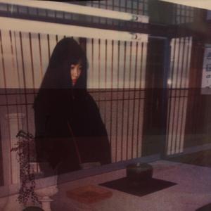 どこ？ 空気に話しして