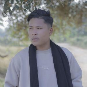 Maina gisik sainga (Akim Dio)