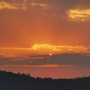 伤心快乐歌(prod EVOMUSIC)