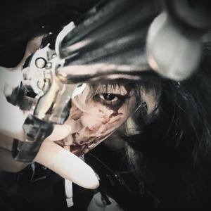 hibitch (feat. whatsaheart)