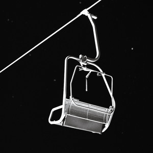 Obeväpnad (Variation for Piano and Strings)