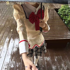 那个时候我们刚满18岁