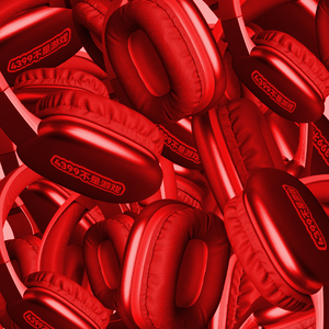 我在耳机里听了几遍又几遍，又在梦里见了几面又几面