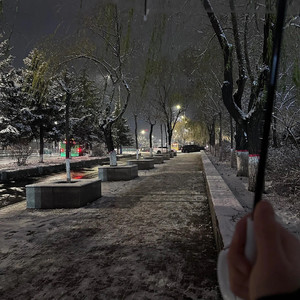 沐栄-两难(蹦迪版)（迷人秋爷 remix）